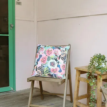 Pink Cabin By Host On The Coast Barwon Heads Exterior photo